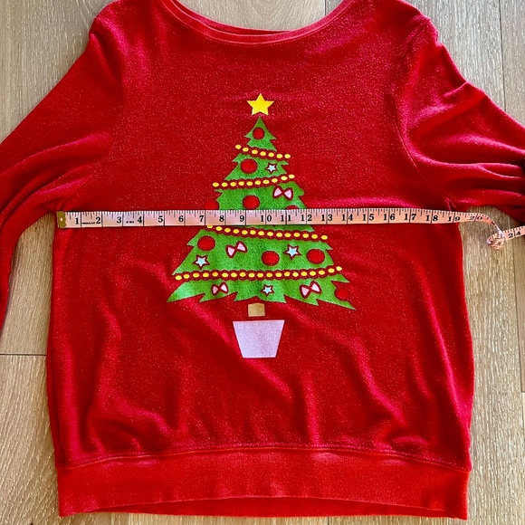 Wildfox Red Christmas Tree Baggy Beach Jumper Size Large - Picture 6 of 13